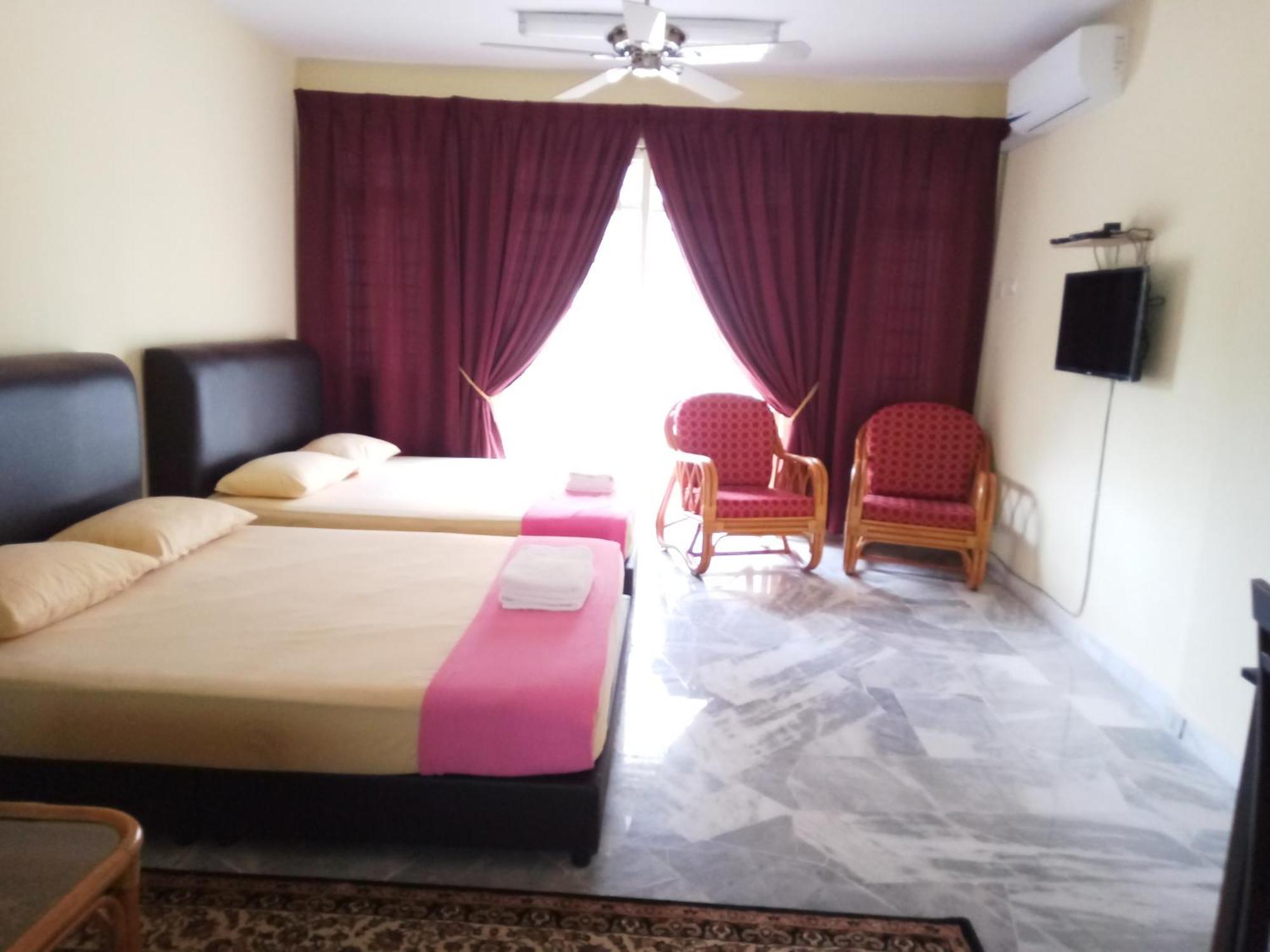 Rose Condo@ Cocobay Beach Resort Port Dickson Bagian luar foto