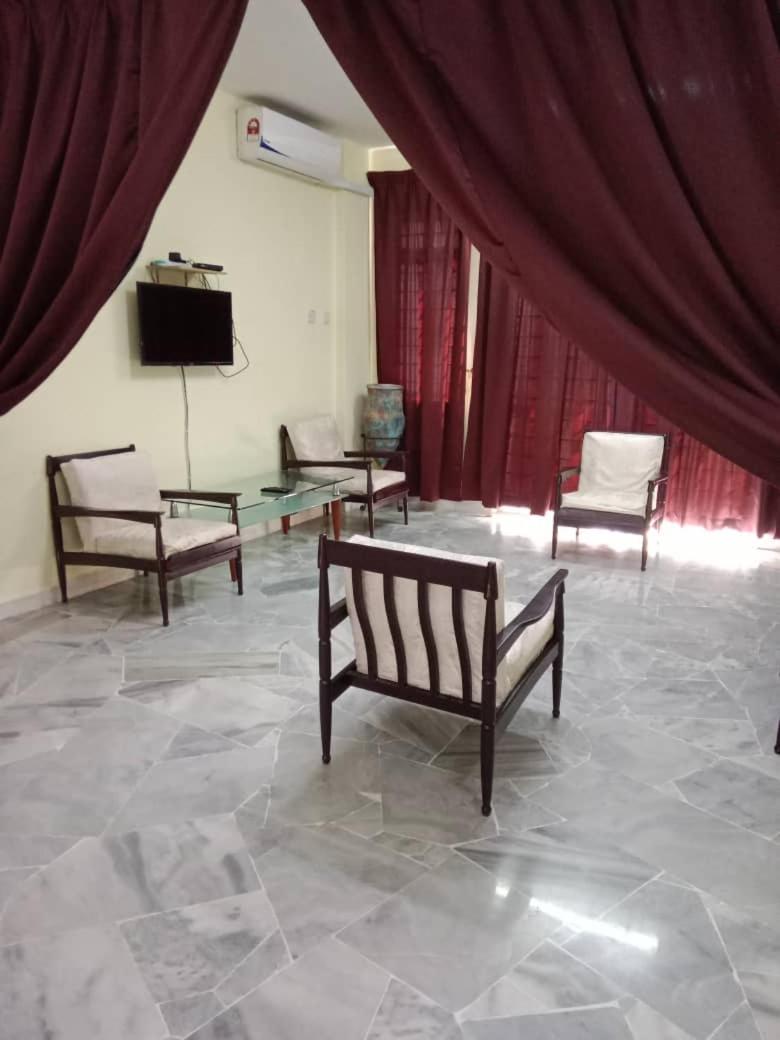 Rose Condo@ Cocobay Beach Resort Port Dickson Bagian luar foto