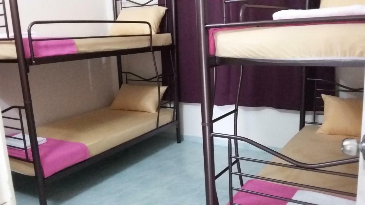 Rose Condo@ Cocobay Beach Resort Port Dickson Bagian luar foto