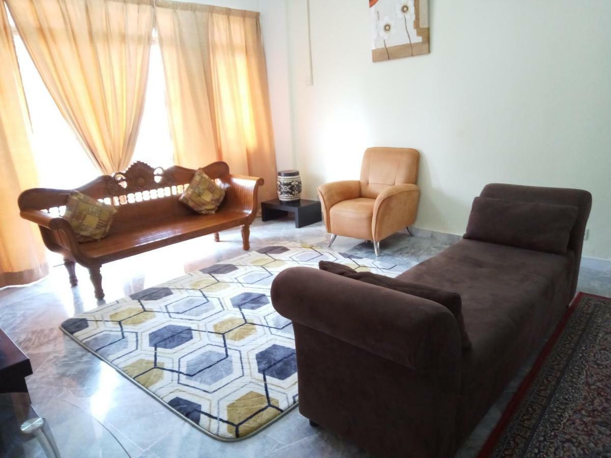 Rose Condo@ Cocobay Beach Resort Port Dickson Bagian luar foto