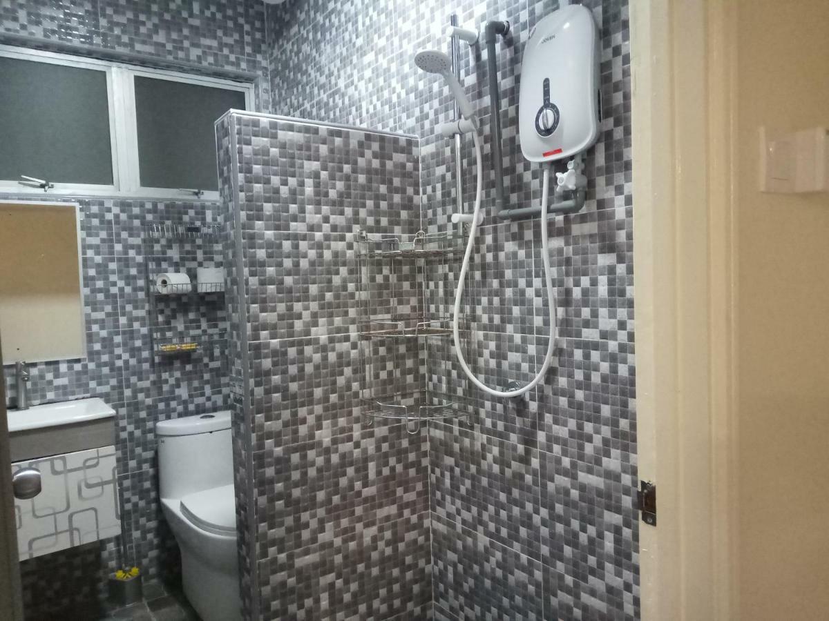 Rose Condo@ Cocobay Beach Resort Port Dickson Bagian luar foto