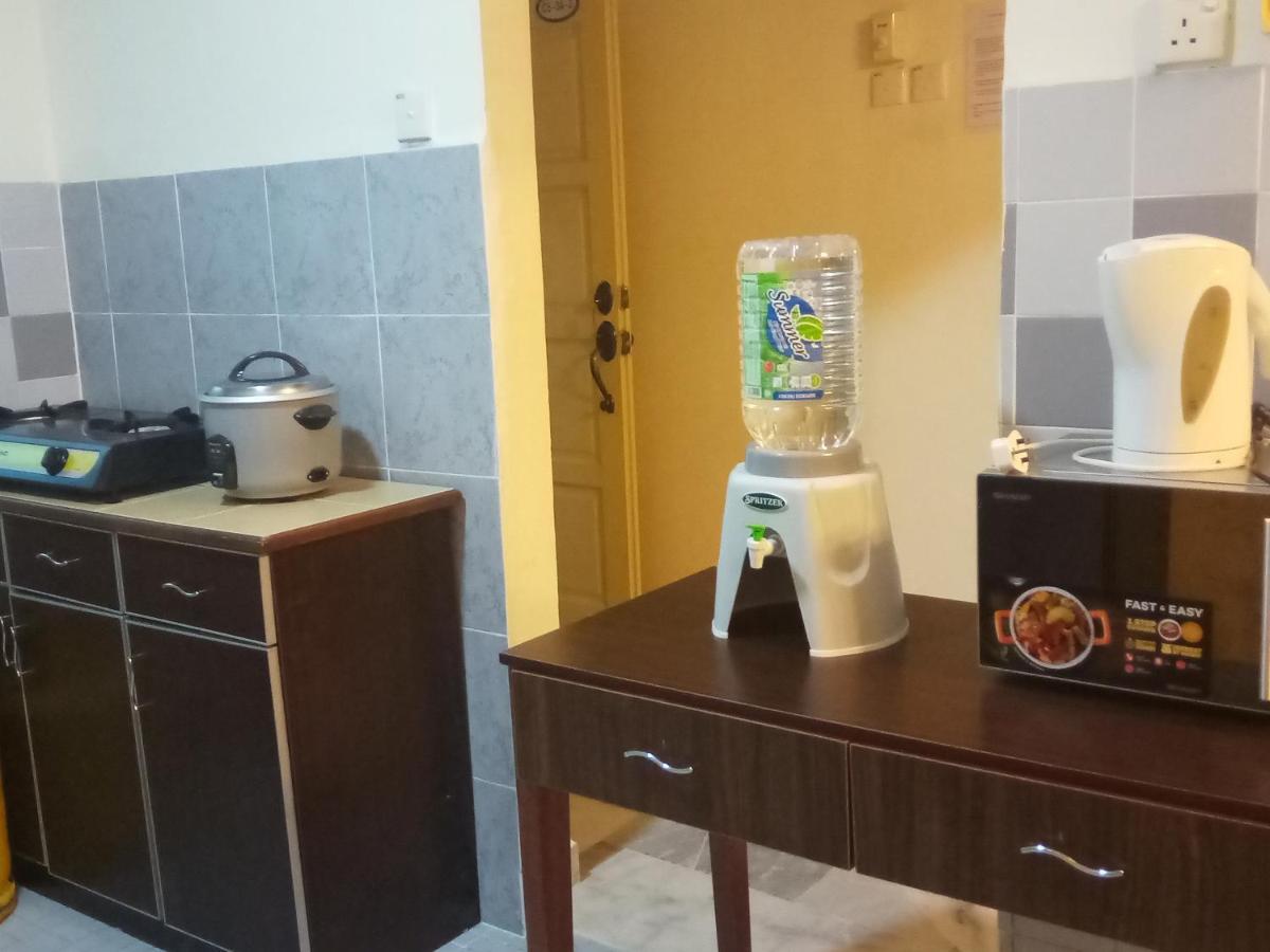 Rose Condo@ Cocobay Beach Resort Port Dickson Bagian luar foto